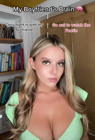 Hot Maddie Davies Shows Cleavage in Green Top