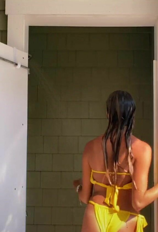 Hot Madison Vanderveen in Yellow Bikini