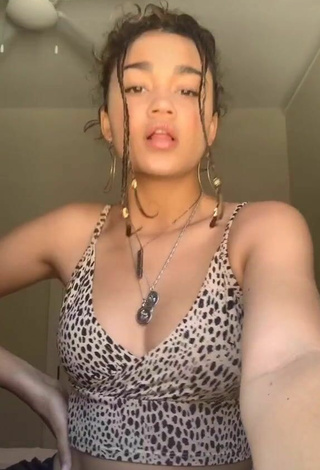 Sexy Madison Bailey Shows Cleavage in Leopard Top