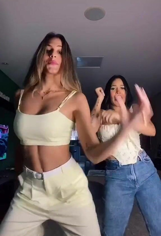 3. Sexy Mari Gonzalez in Crop Top