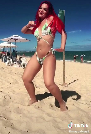 4. Elegant Mayca Delduque in Floral Bikini at the Beach