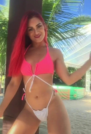 Sexy Mayca Delduque in Pink Bikini Top