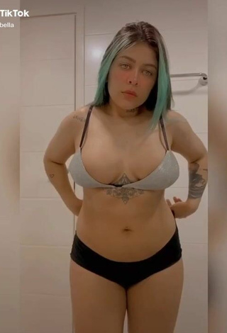 MC Bella (@mcbella) - Nude and Sexy Videos on TikTok