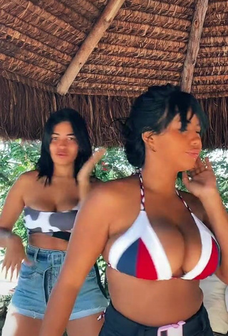 4. Sexy MC Lya Shows Cleavage in Bikini Top