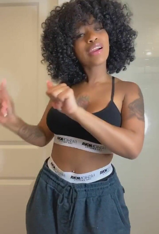 2. Sexy Mikeila Jones in Black Sport Bra and Bouncing Boobs