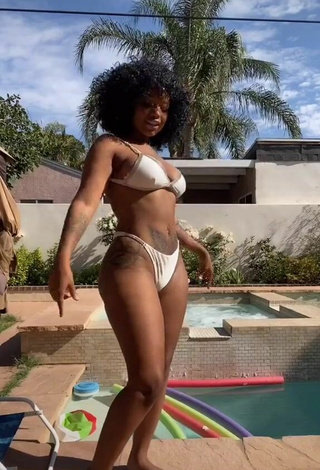 1. Erotic Mikeila Jones in White Bikini at the Swimming Pool