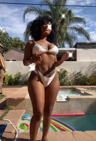 2. Erotic Mikeila Jones in White Bikini at the Swimming Pool