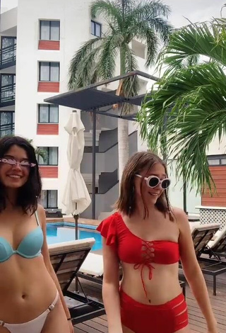 2. Hottest Michelle Mendizábal in Bikini at the Swimming Pool