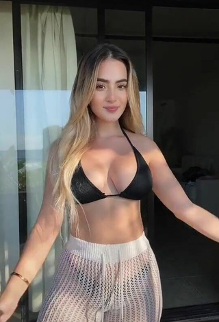 Gorgeous Nicolle Figueroa Shows Cleavage in Alluring Black Bikini Top and Bouncing Tits