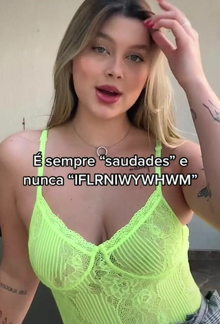 2. Sexy Nina Castanheira Shows Cleavage in Lime Green Top
