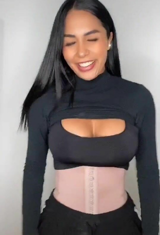 Hot Pao Castillo Shows Cleavage in Beige Corset and Bouncing Boobs