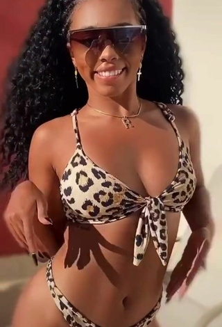 2. Cute Ramana Borba Shows Cleavage in Leopard Bikini