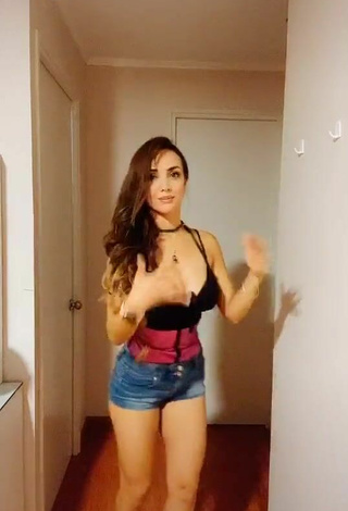 Sexy Rosángela Espinoza Shows Cleavage in Corset