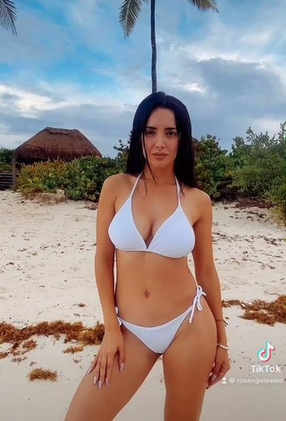 5. Gorgeous Rosángela Espinoza Shows Cleavage in Alluring White Bikini at the Beach