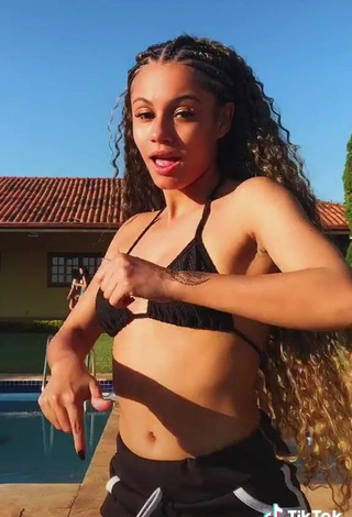 4. Hottie Sandra Costa in Black Bikini Top at the Pool and Bouncing Boobs