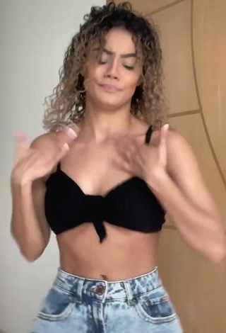 1. Beautiful Sandra Costa in Sexy Black Crop Top and Bouncing Tits