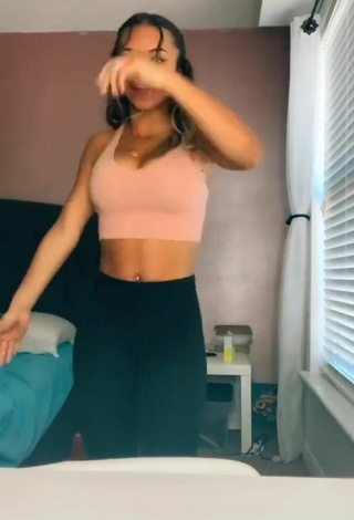 3. Seductive Shayla Marie Shows Cleavage in Pink Crop Top and Bouncing Tits
