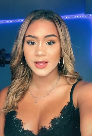 Sexy Shayla Marie Shows Cleavage in Black Top