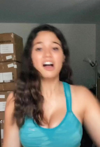 5. Hot Sofia Gomez Shows Cleavage in Blue Sport Bra and Bouncing Tits