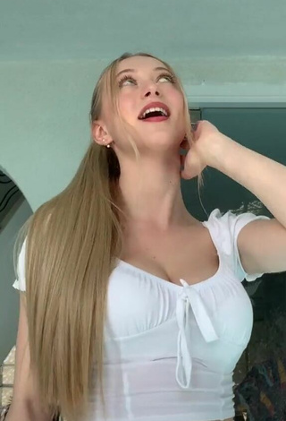 3. Cute Sophia Diamond in White Top and Bouncing Boobs
