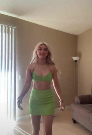 4. Sexy Megan in Green Crop Top No Bra