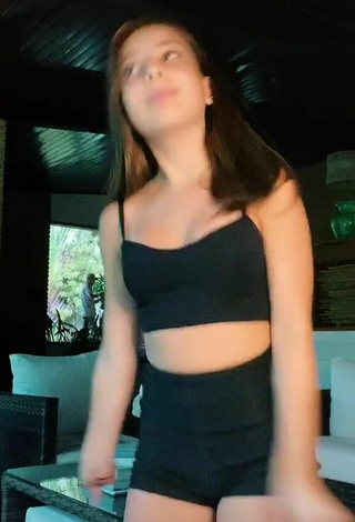 5. Sexy Taby Carvalho in Black Crop Top