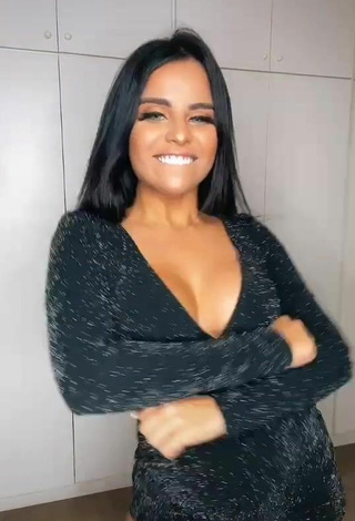 Sexy Tati Nunes Shows Cleavage in Black Overall and Bouncing Boobs