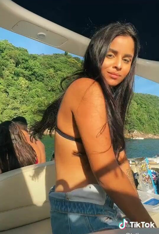 5. Hottie Tati Nunes in Black Bikini Top on a Boat and Bouncing Boobs