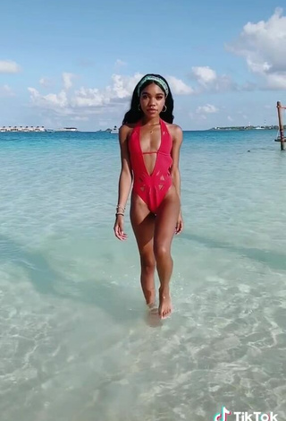 3. Teala Dunn Shows her Beautiful Butt in the Sea at the Beach