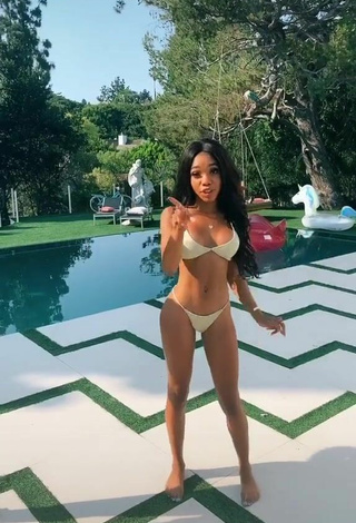 Adorable Teala Dunn Shows Butt at the Pool