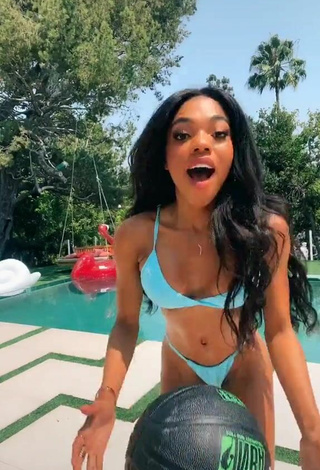 5. Breathtaking Teala Dunn Shows Butt at the Pool