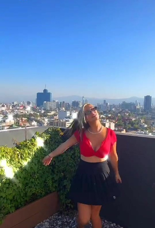 Sexy Valentina Gómez Shows Cleavage in Red Crop Top