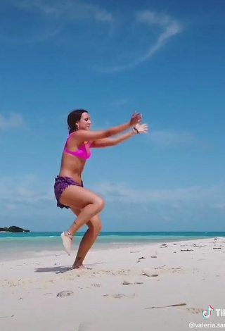 5. Gorgeous Valeria Sandoval in Alluring Pink Bikini Top at the Beach