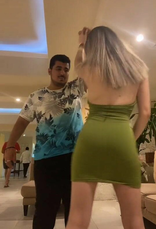 2. Sexy Karen Torres Shows Butt