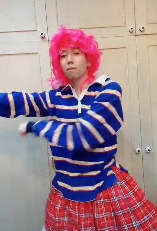 5. Sexy Zbingz Shows Cosplay