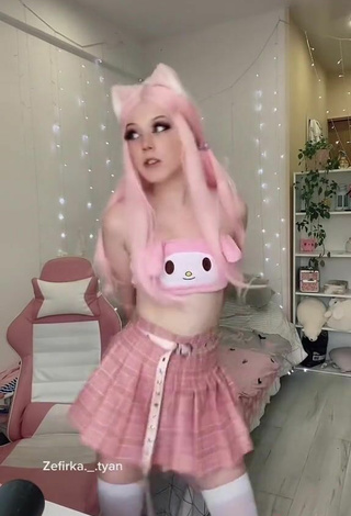 4. Sexy Marshmallow_chan Shows Cosplay