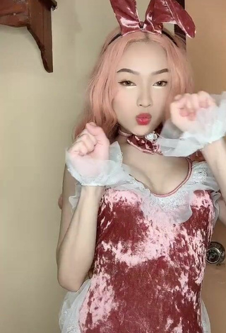 3. Sexy Angelic Sakura Shows Cosplay