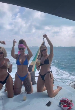 Sexy Bárbara Labres in Bikini on a Boat