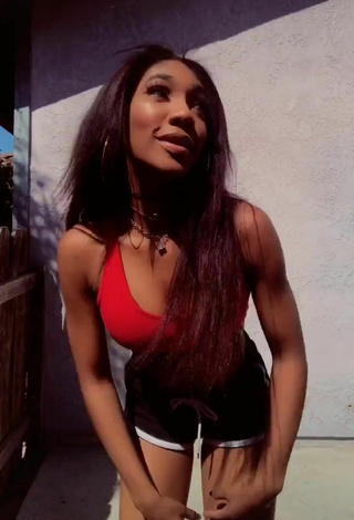 Hot Bria Alana Shows Cleavage in Red Sport Bra and Bouncing Tits