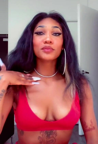 Hot Bria Alana Shows Cleavage in Red Crop Top