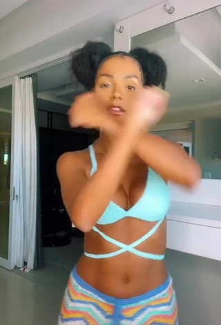 Cute Brunna Gonçalves Shows Cleavage in Blue Bikini Top while Twerking