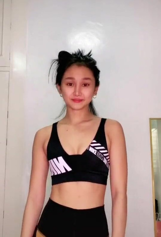 Sexy Chienna Filomeno Shows Cleavage in Sport Bra and Bouncing Breasts