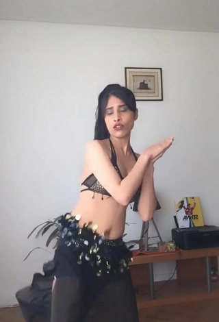 Dazzling XENA in Inviting Crop Top and Bouncing Boobs