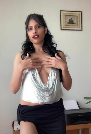 5. Sexy XENA Shows Cleavage in Silver Top Braless and Bouncing Breasts
