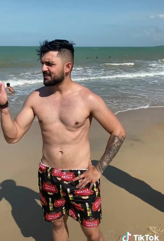 3. Sexy Dri Santos Shows Butt at the Beach