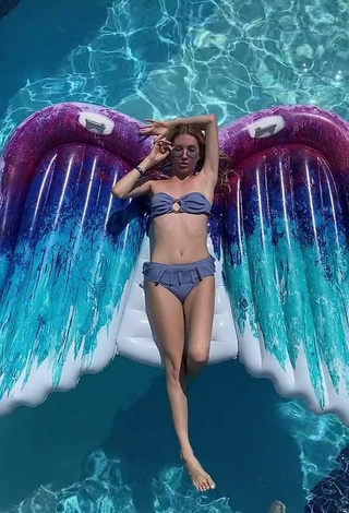 2. Sexy Alexandra Nabatchikova Shows Legs at the Swimming Pool