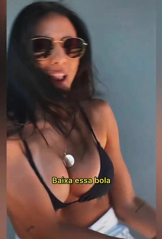 3. Hot Isadora Nogueira Shows Cleavage in Black Bikini Top and Bouncing Boobs