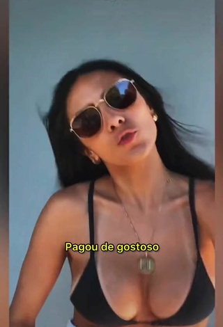4. Hot Isadora Nogueira Shows Cleavage in Black Bikini Top and Bouncing Boobs
