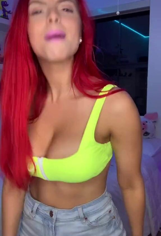 5. Cute Jenny Devil Shows Cleavage in Lime Green Crop Top and Bouncing Boobs
