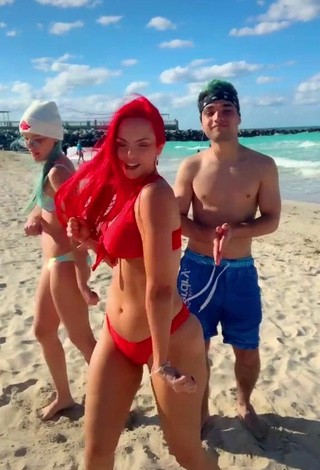 3. Hot Jenny Devil Shows Cleavage in Bikini at the Beach